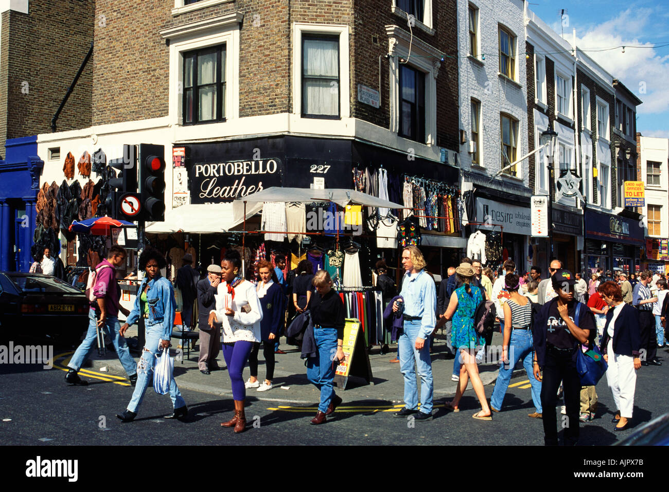 Regno Unito Londra Portobello Road persone Foto Stock