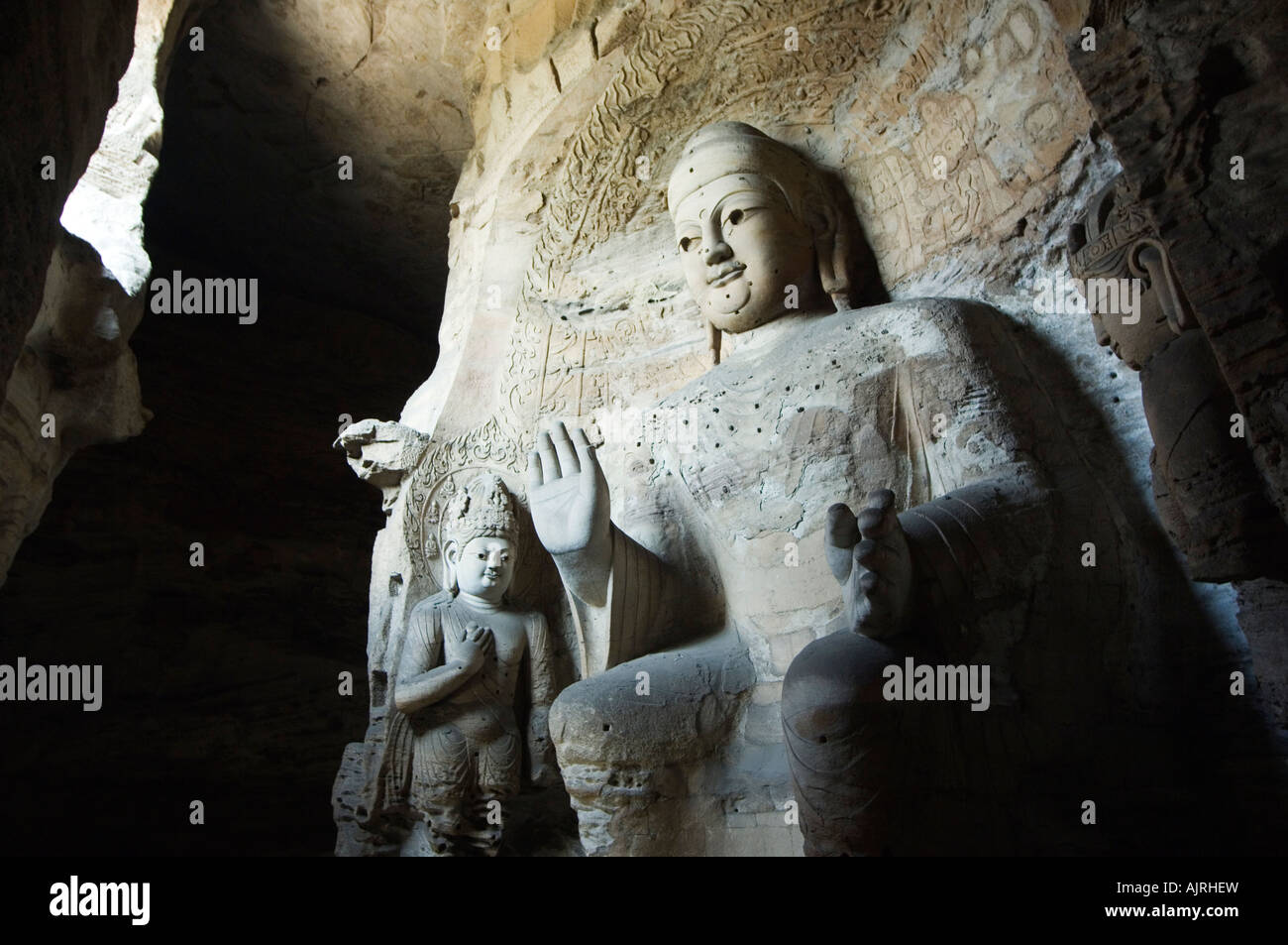 Le Grotte di Yungang tagliata durante il Northern Wei Dynasty 460 AD UNESCO World Heritage Site nei pressi di Datong nella provincia dello Shanxi Cina Foto Stock