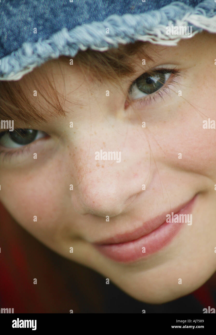 Primo piano di una ragazza s volto Foto Stock