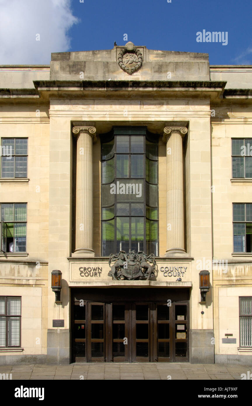 Corona e il tribunale della contea di Oxford Inghilterra Foto Stock