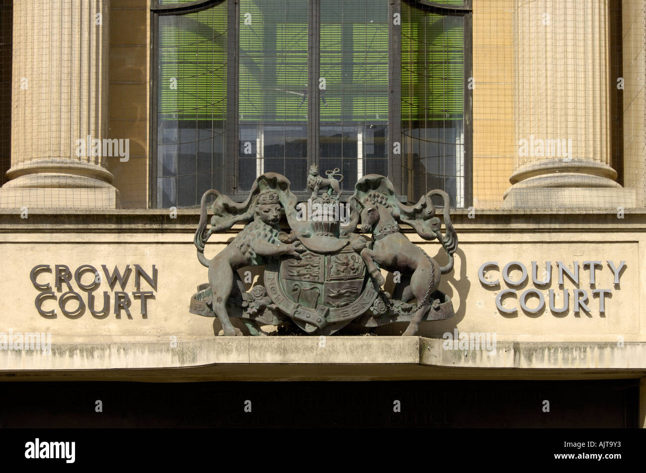 Corona e il tribunale della contea di Oxford Inghilterra Foto Stock