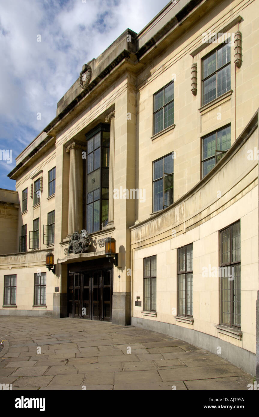 Corona e il tribunale della contea di Oxford Inghilterra Foto Stock
