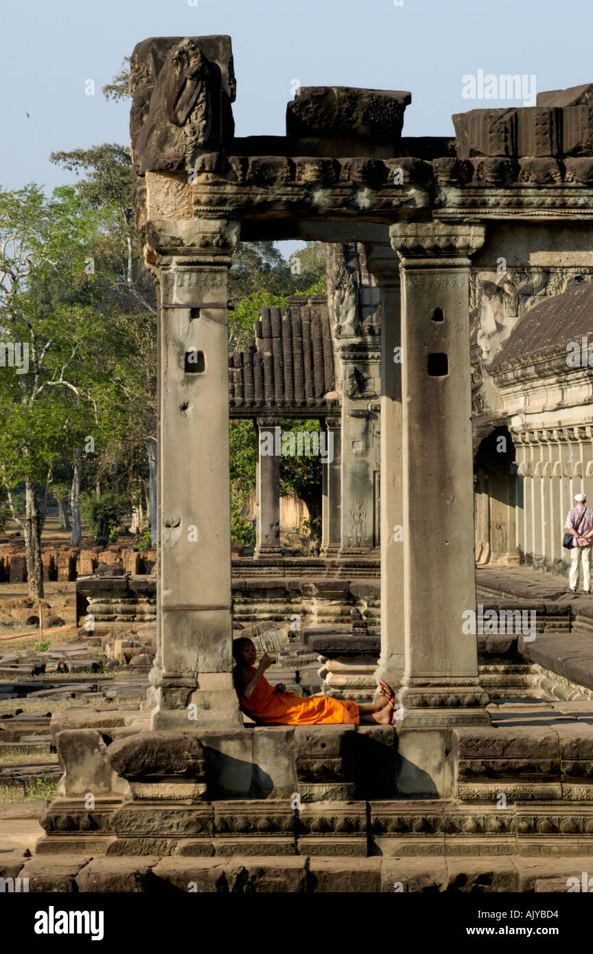 Cambogia Siem Reap Angkor Wat Monaco di appoggio Foto Stock