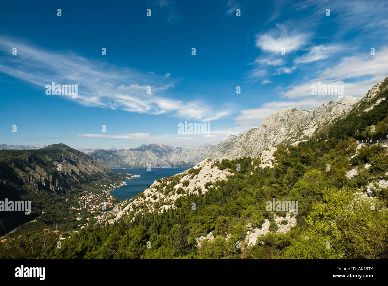 Vista del Golfo di Cattaro, Montenegro Foto Stock