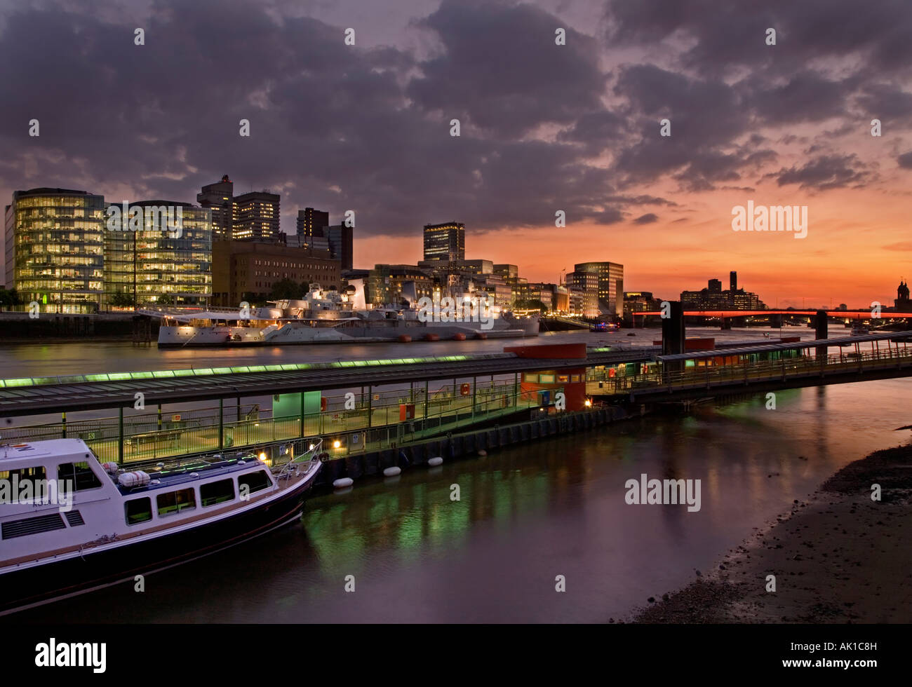 Hms belfast fiume Tamigi Foto Stock