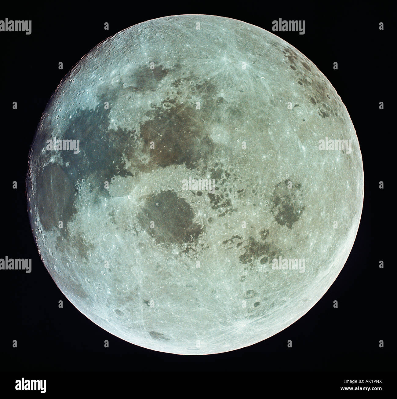 Spazio & astronomia. Messa a terra alla luna. Luna piena. Foto Stock