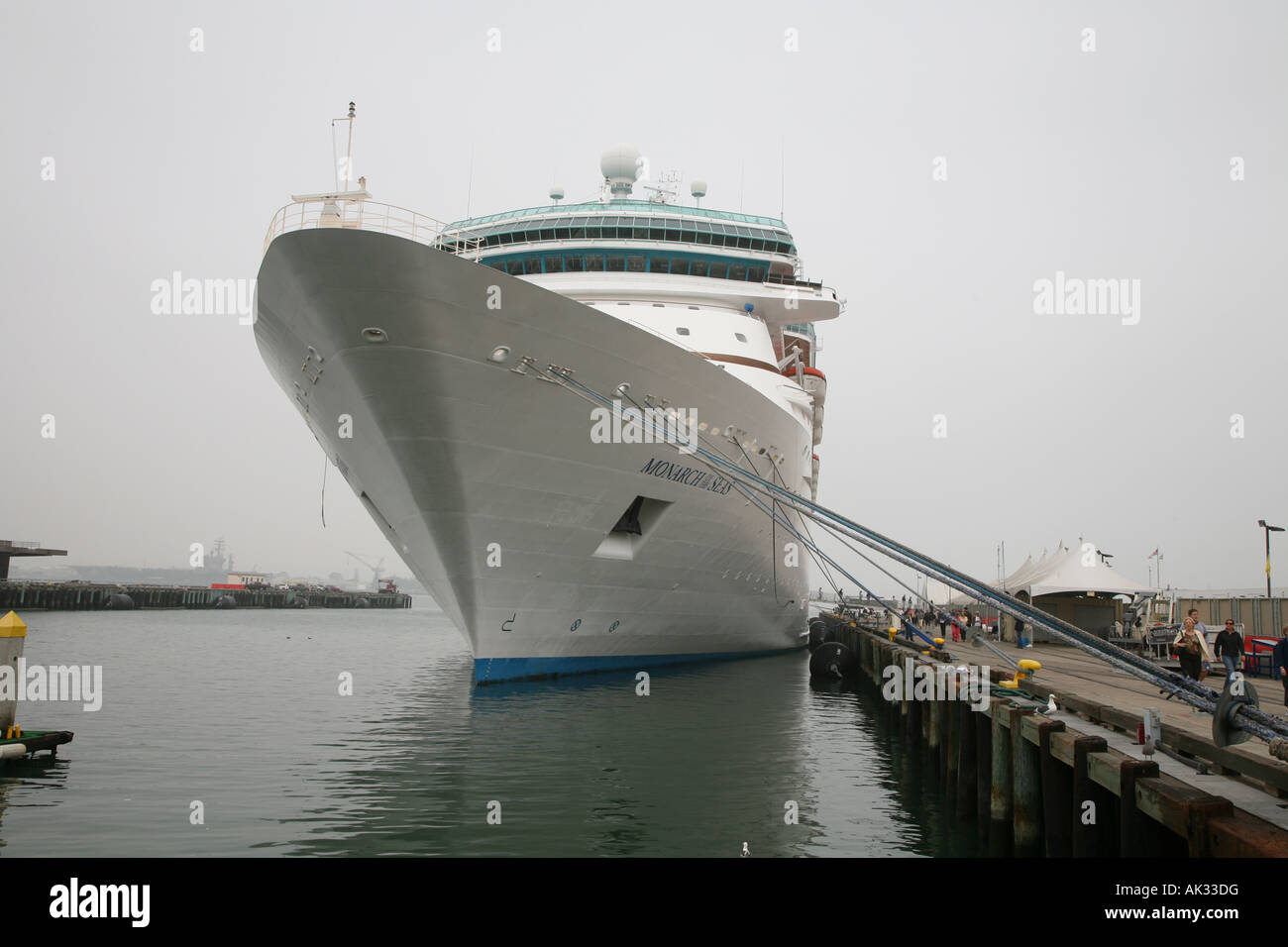 Royal Caribbean Cruise Ship monarca del mare inserito in Ensenada Messico Foto Stock