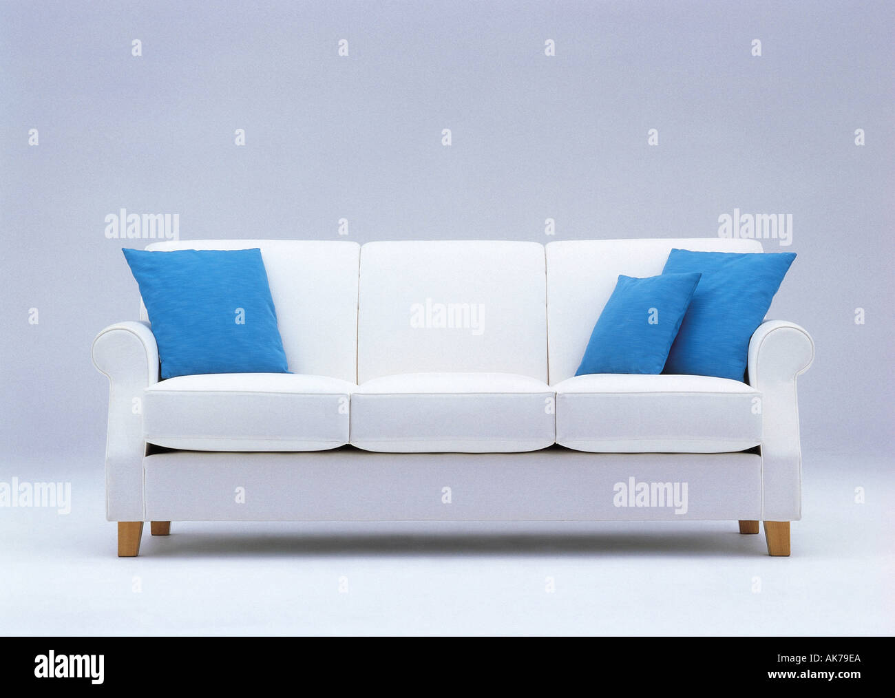 Cuscini sul divano Foto Stock