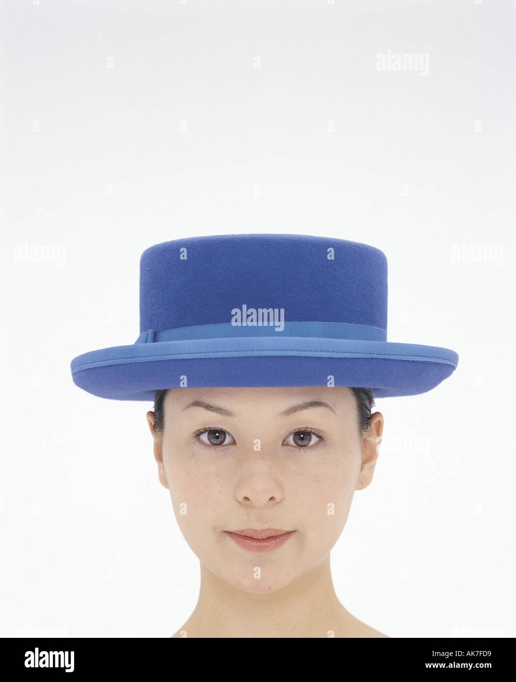 Donna con cappello Foto Stock