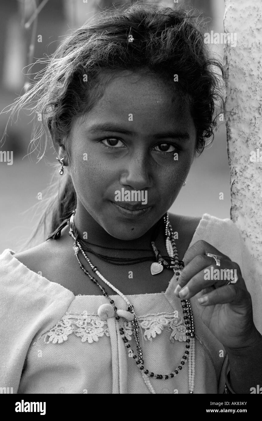 Bishnoi ragazza nel deserto di Thar, Rajasthan, India. Foto Stock