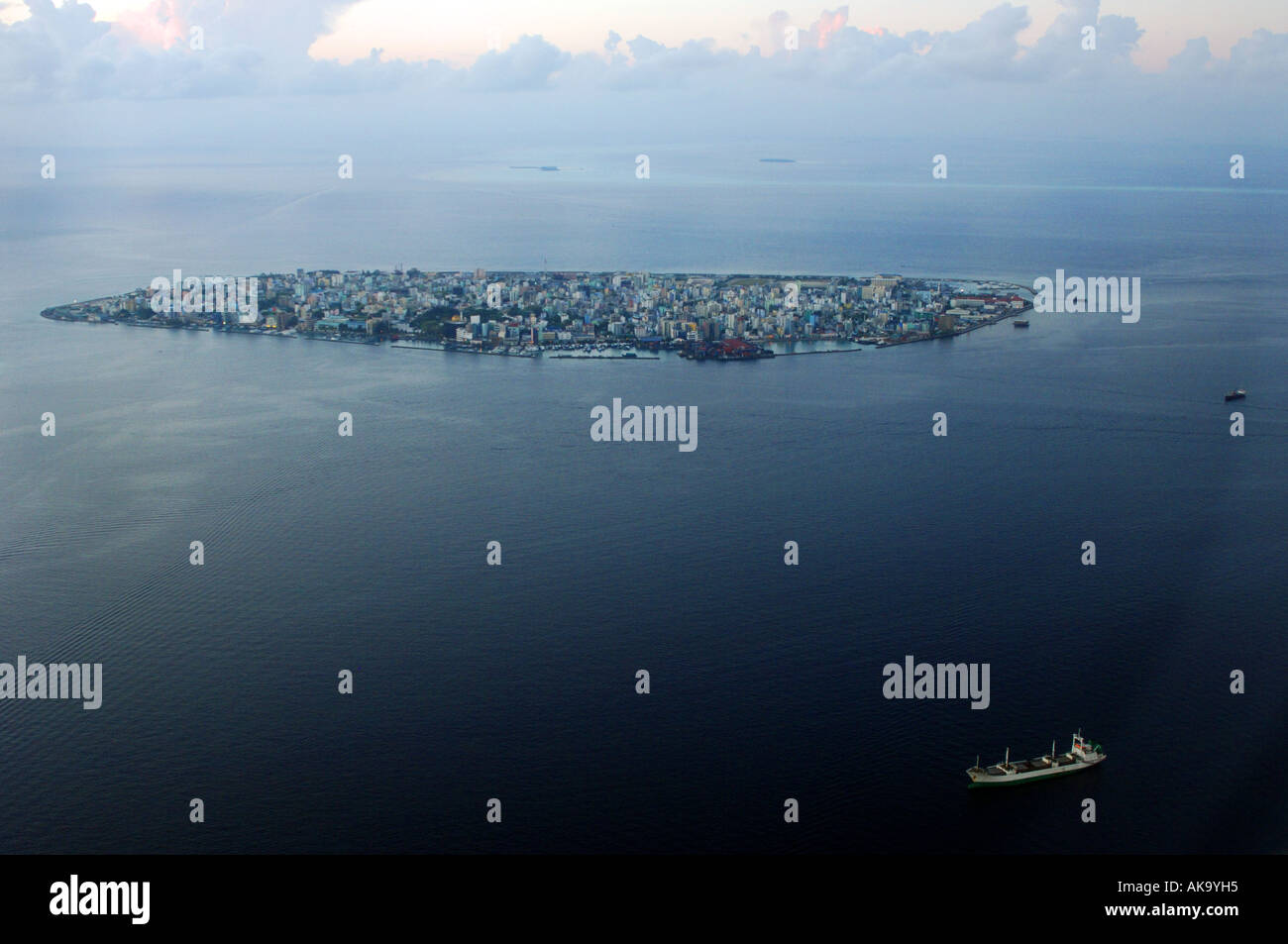 Maldive vista aerea del maschio di capitale nell'Oceano Indiano Foto Stock