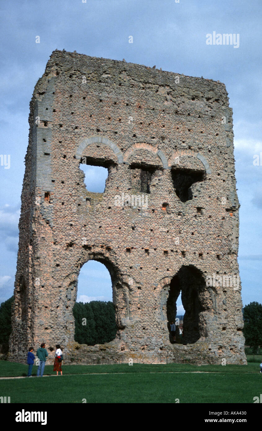 Il santuario o cella del tempio di Giano a Autun Foto Stock