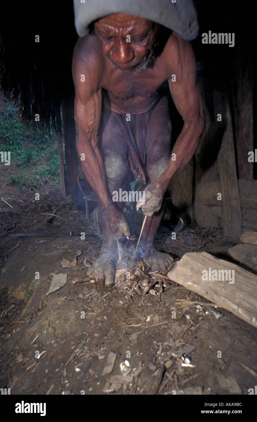 Primitiva di messa a fuoco da Huliman Papua Nuova Guinea Foto Stock