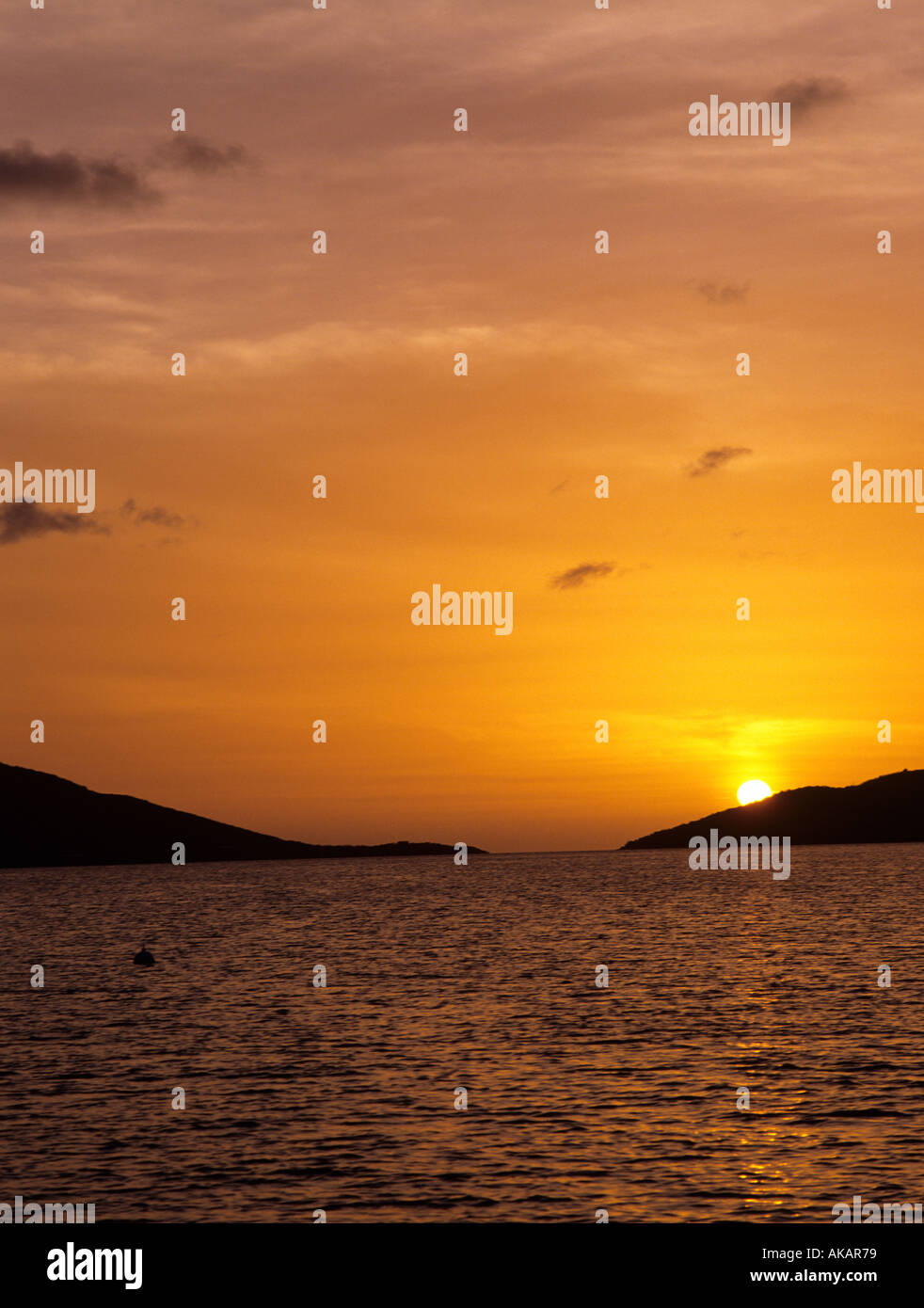 Golden sunset in zucca Sound Virgin Gorda Isole Vergini Britanniche dei Caraibi Foto Stock