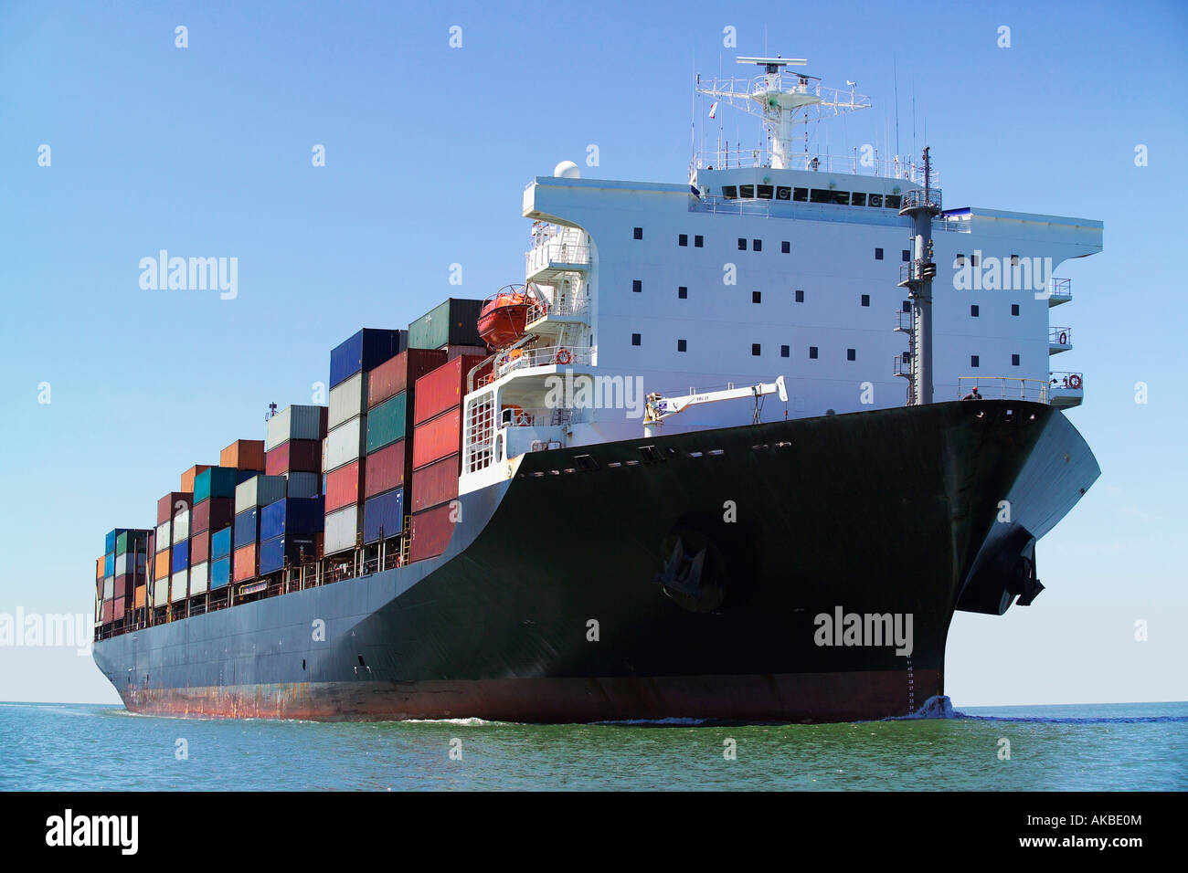 Contenitore sulla nave Ocean Foto Stock