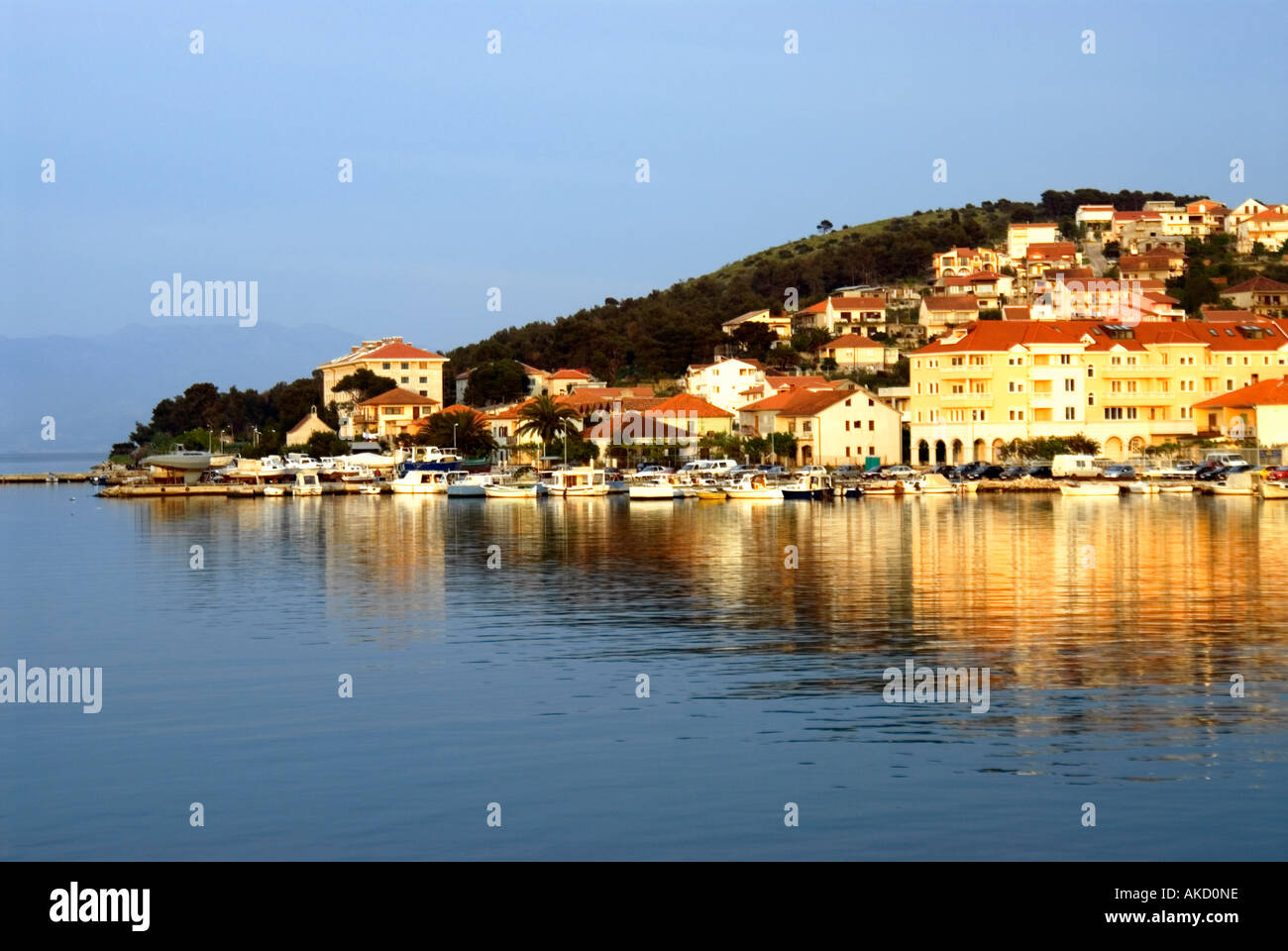 Europa sudorientale, Croazia, overwater vista della città di Trogir Foto Stock