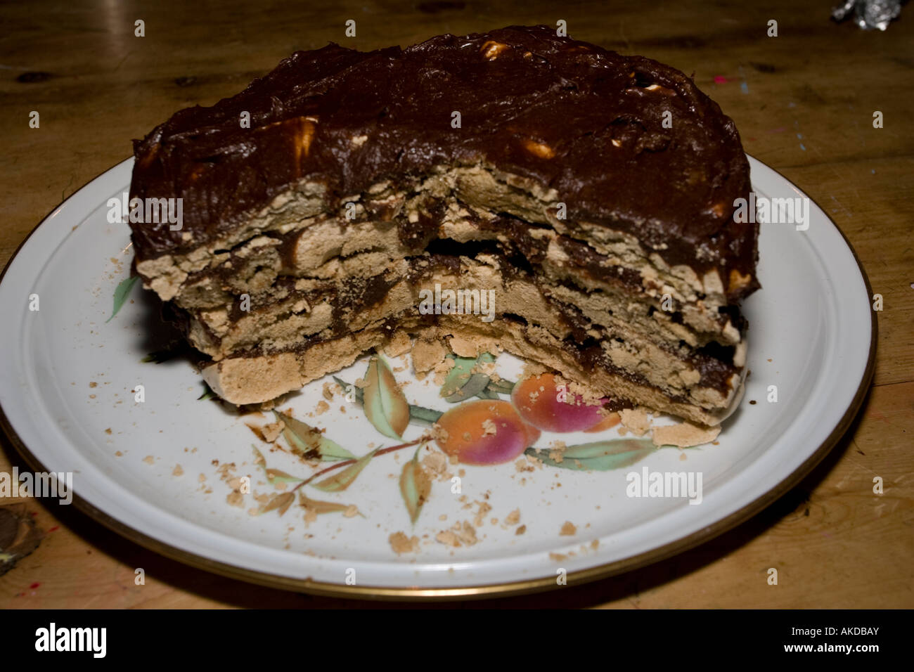 Gateau austriaca torta torta al cioccolato di strati a fette ingrasso calorie delizioso cibo dolce REGNO UNITO Foto Stock