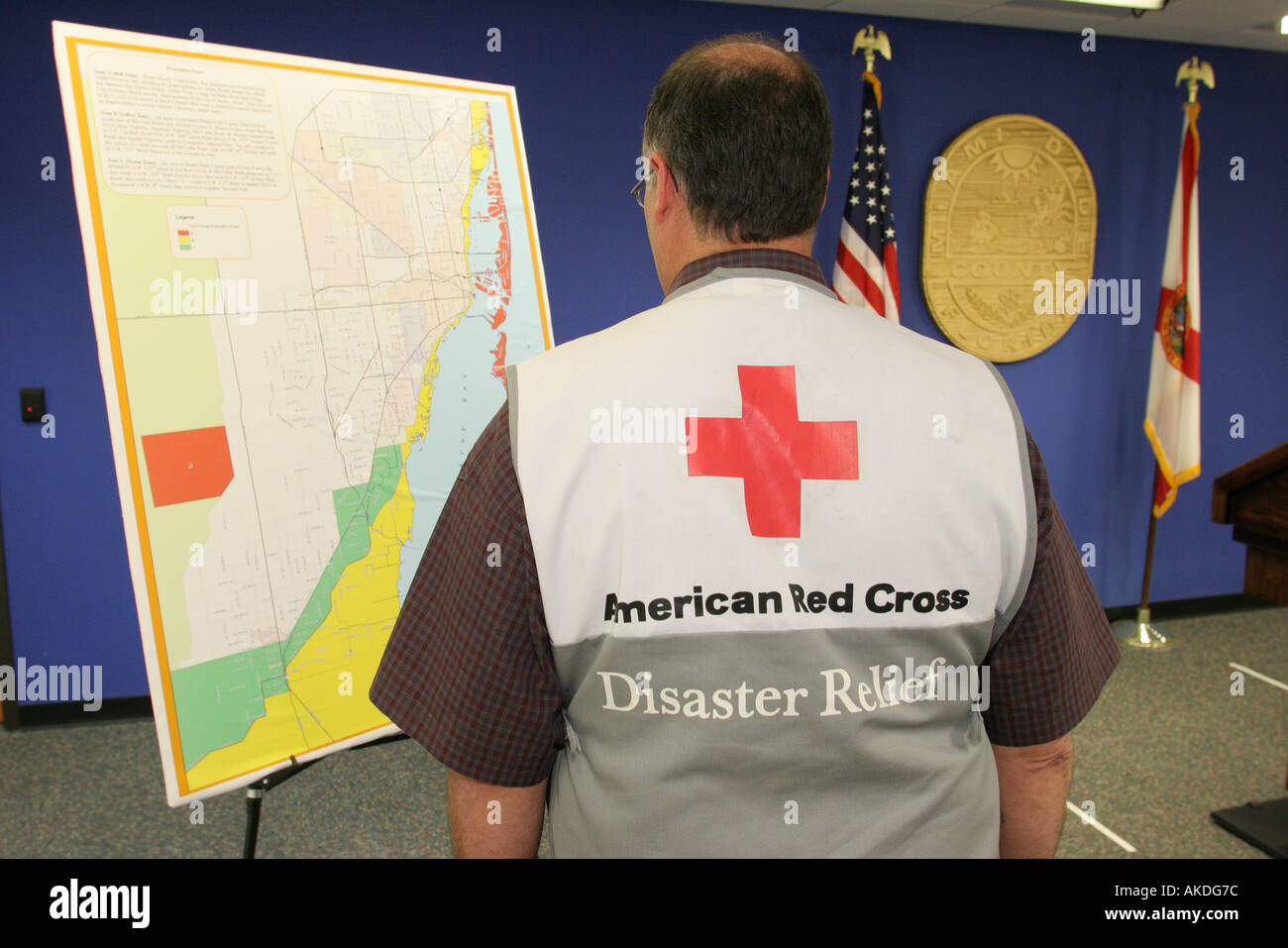 Miami Florida,Miami Dade County Emergency Operations Center,centro,durante il tempo,uragano,American Red Cross,i visitatori viaggiano turistico Foto Stock