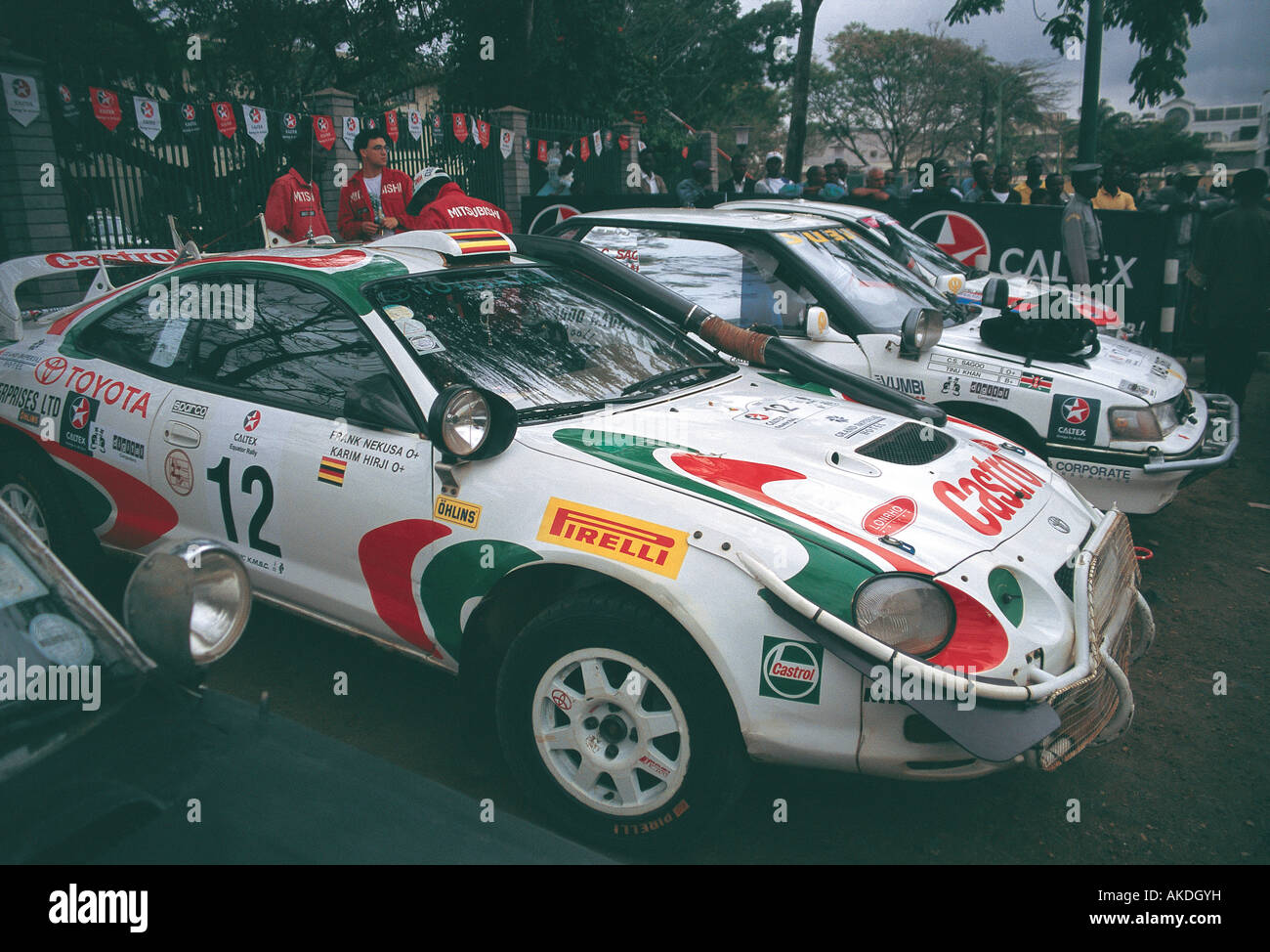 Rally Cars all'inizio dell'Equatore Caltex Rally Nairobi Kenya Foto Stock