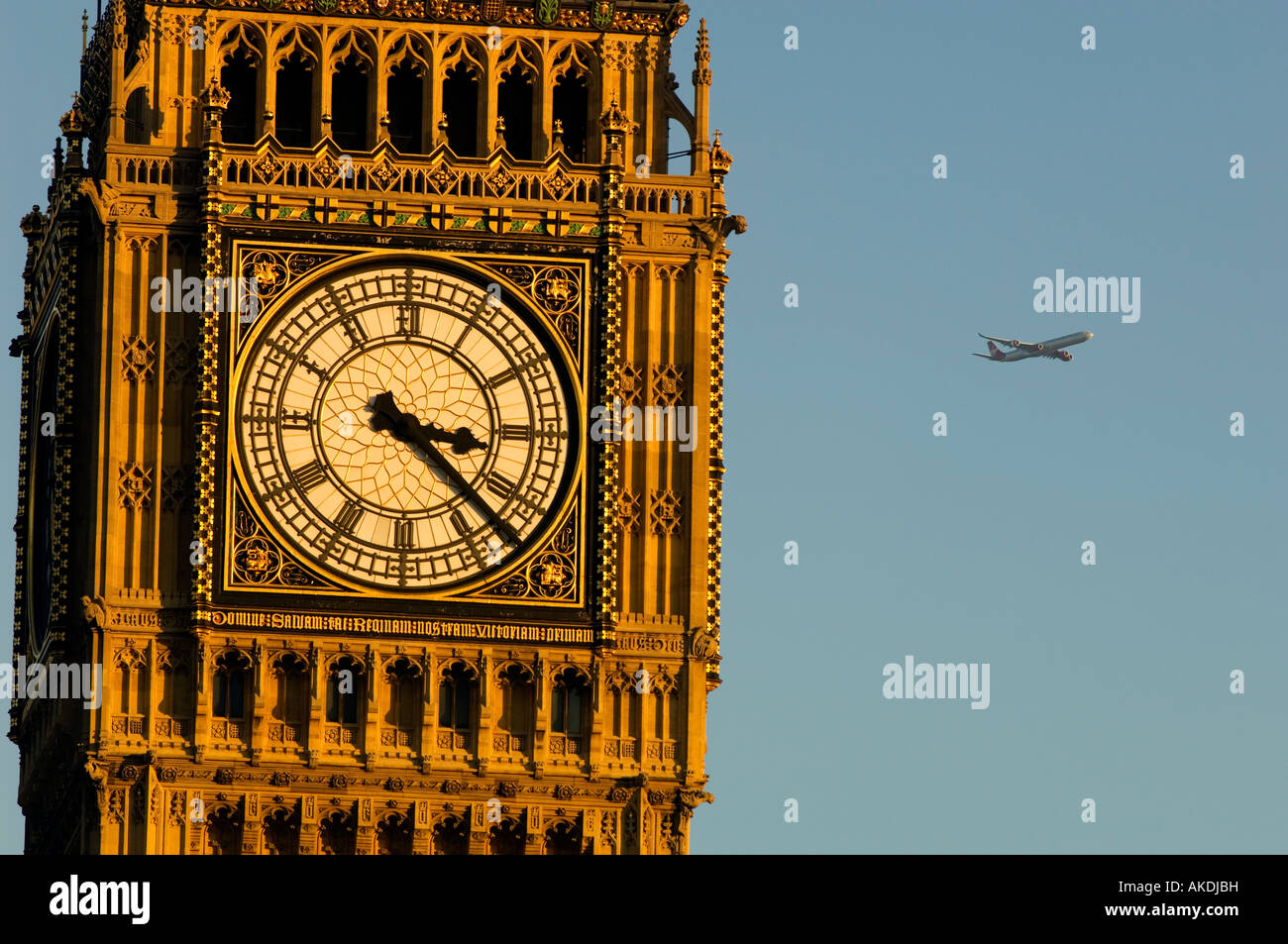 La torre dell'orologio di Case del Parlamento Bg Ben London Regno Unito Foto Stock