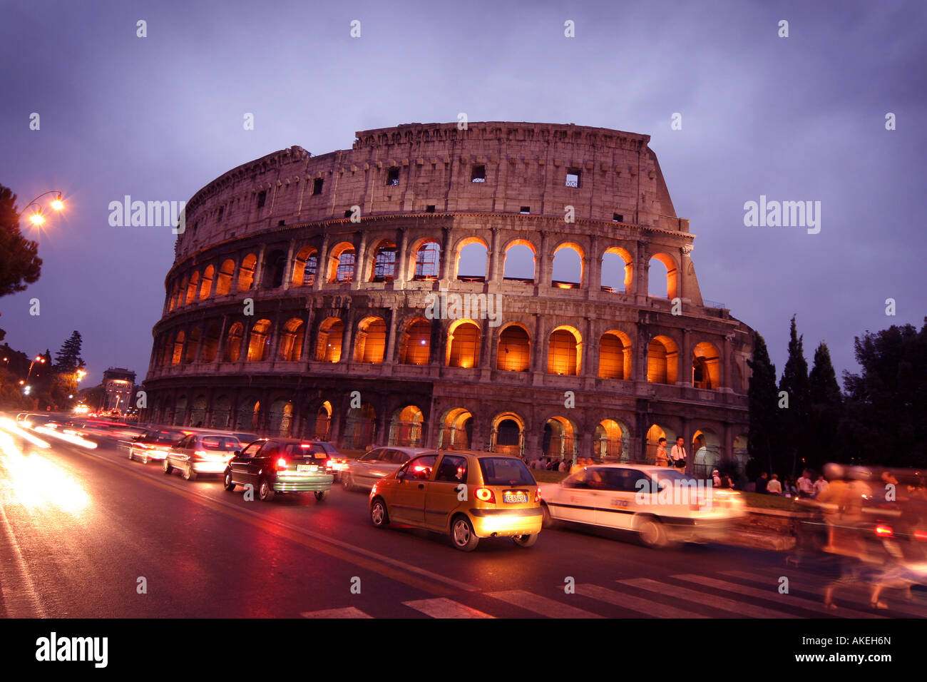 Romes Colosseo di notte Foto Stock