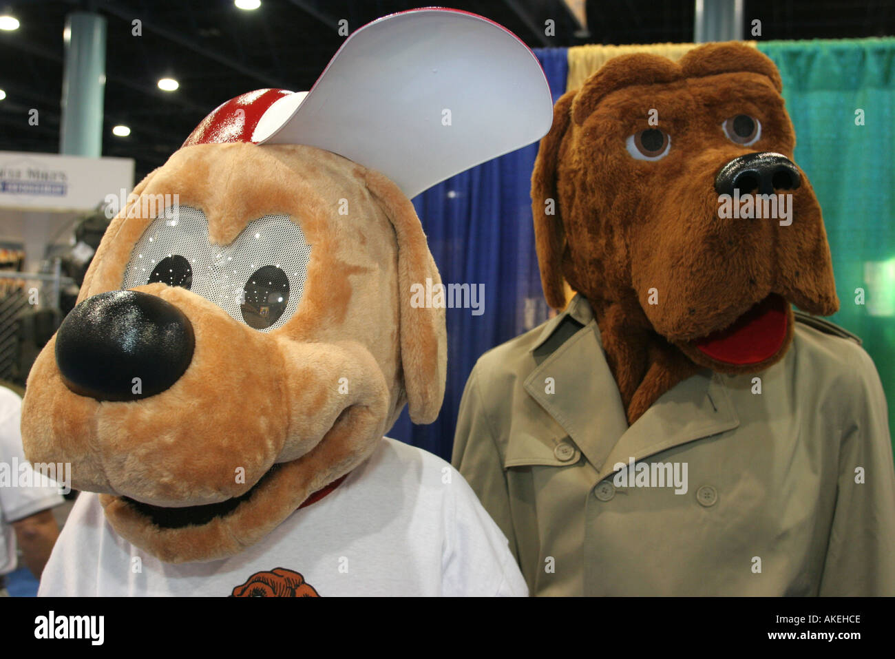 Miami Beach Florida, Centro Convegni, centro, IACP, Associazione Internazionale dei Chiefi di polizia, conferenza annuale, McGruff, scruff, cani da cani da crimine, costum Foto Stock