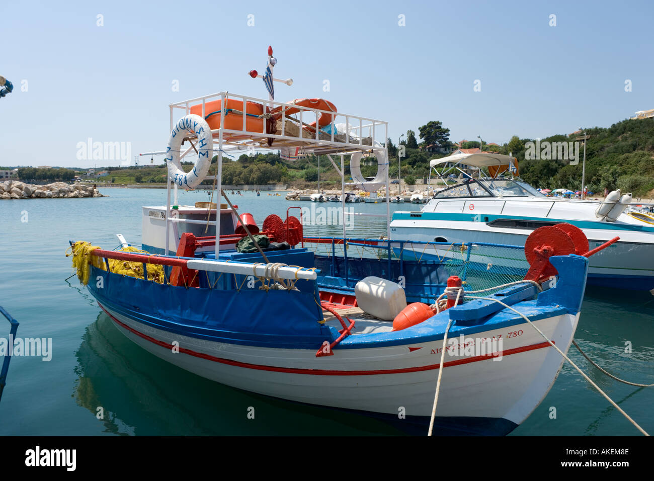 Barche da pesca nel porto di Tsilivi, Zante, Isole Ionie, Grecia Foto Stock