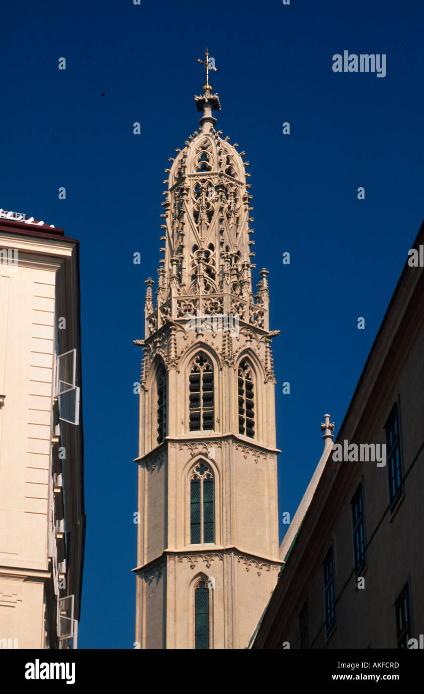 Turm der gotischen Kirche 'Maria am Gestade" (14. Jhd). Foto Stock