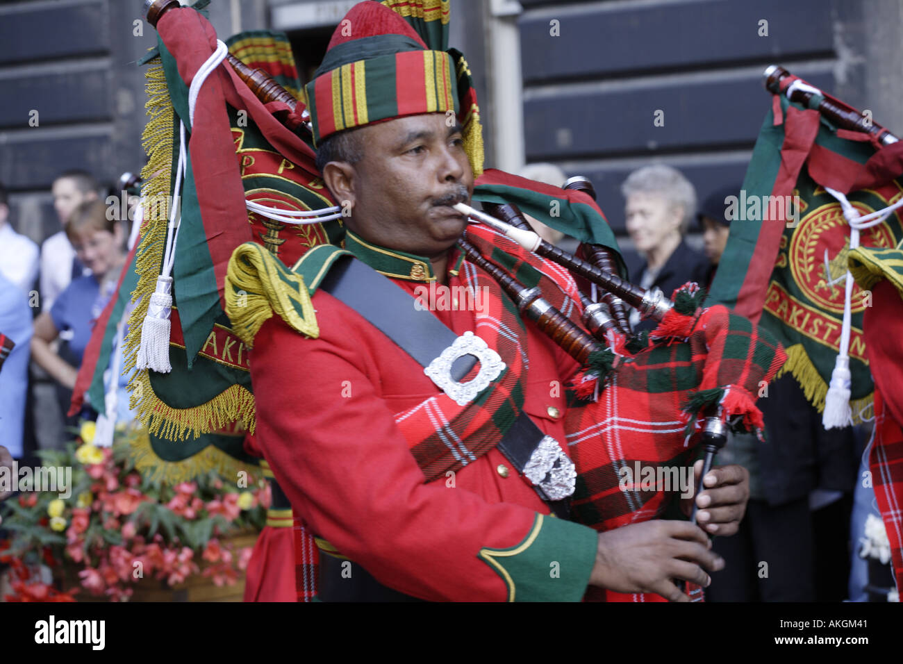 Edinburgh Festival Fringe piper pakistana Foto Stock