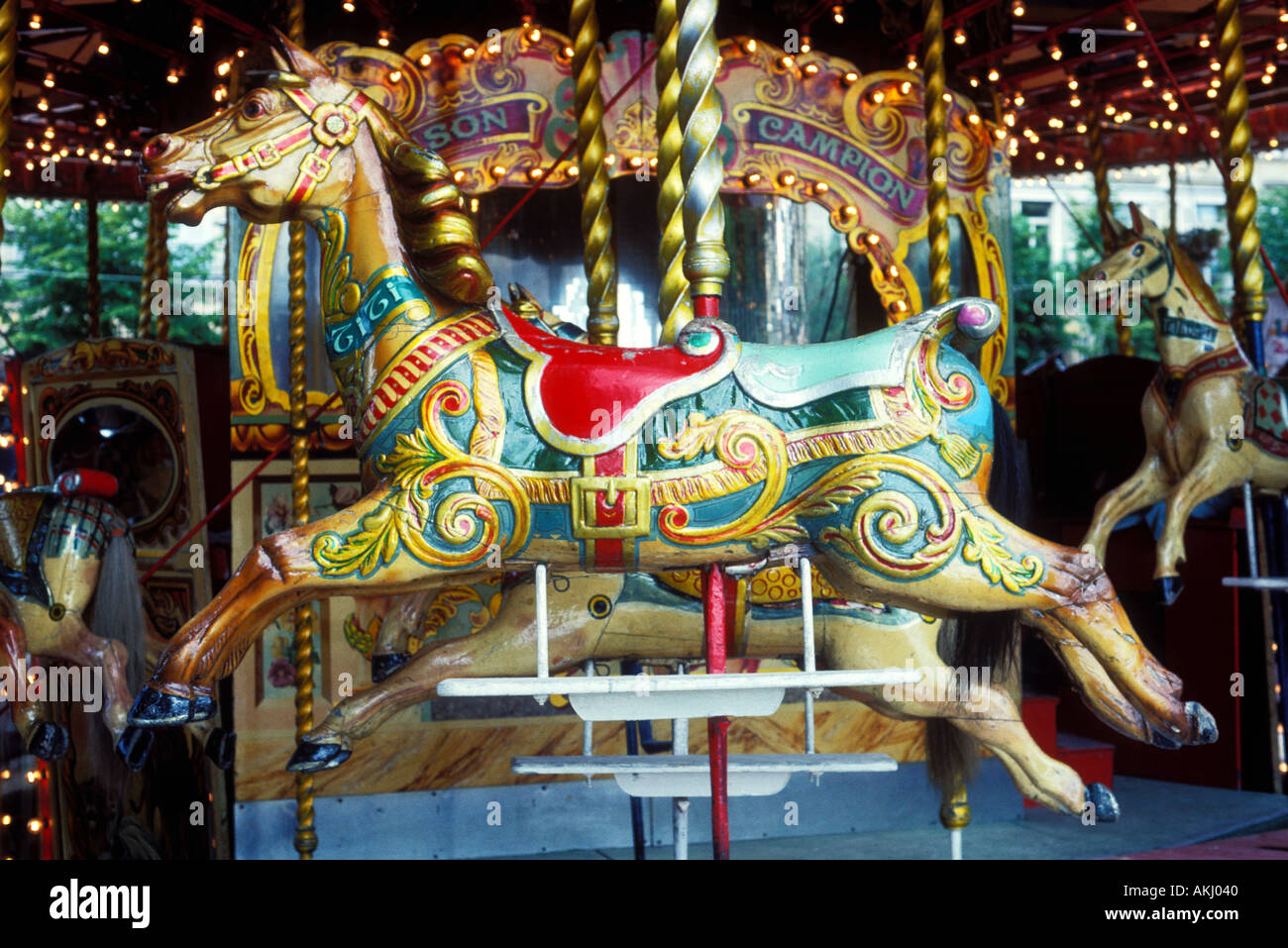 Giostra cavallo Parigi Francia Foto Stock