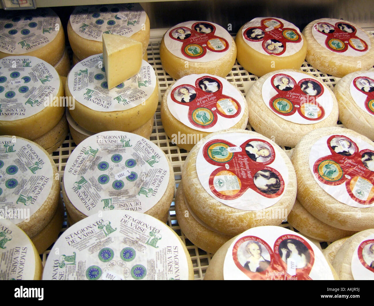 Il formaggio stagionato, Castel di Vara cooperativa, Varese Ligure, Liguria, Italia Foto Stock