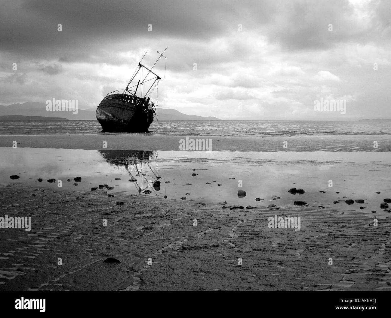 Nave naufragata, Ettrick Bay, Isle of Bute, costa ovest della Scozia, Regno Unito Foto Stock