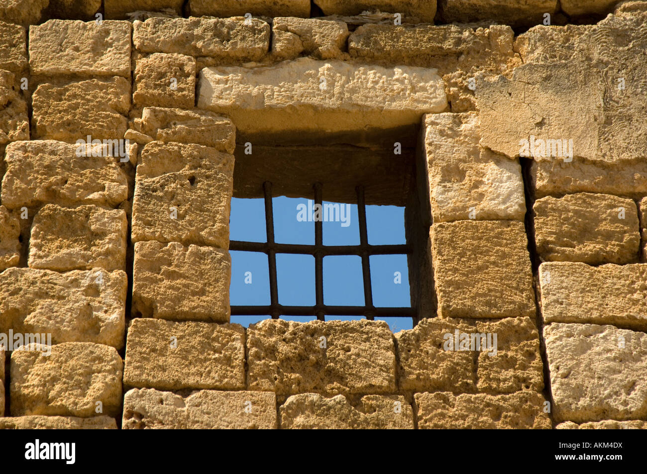 In prossimità di una finestra nella cittadella di Tripoli Libano Medio Oriente Foto Stock