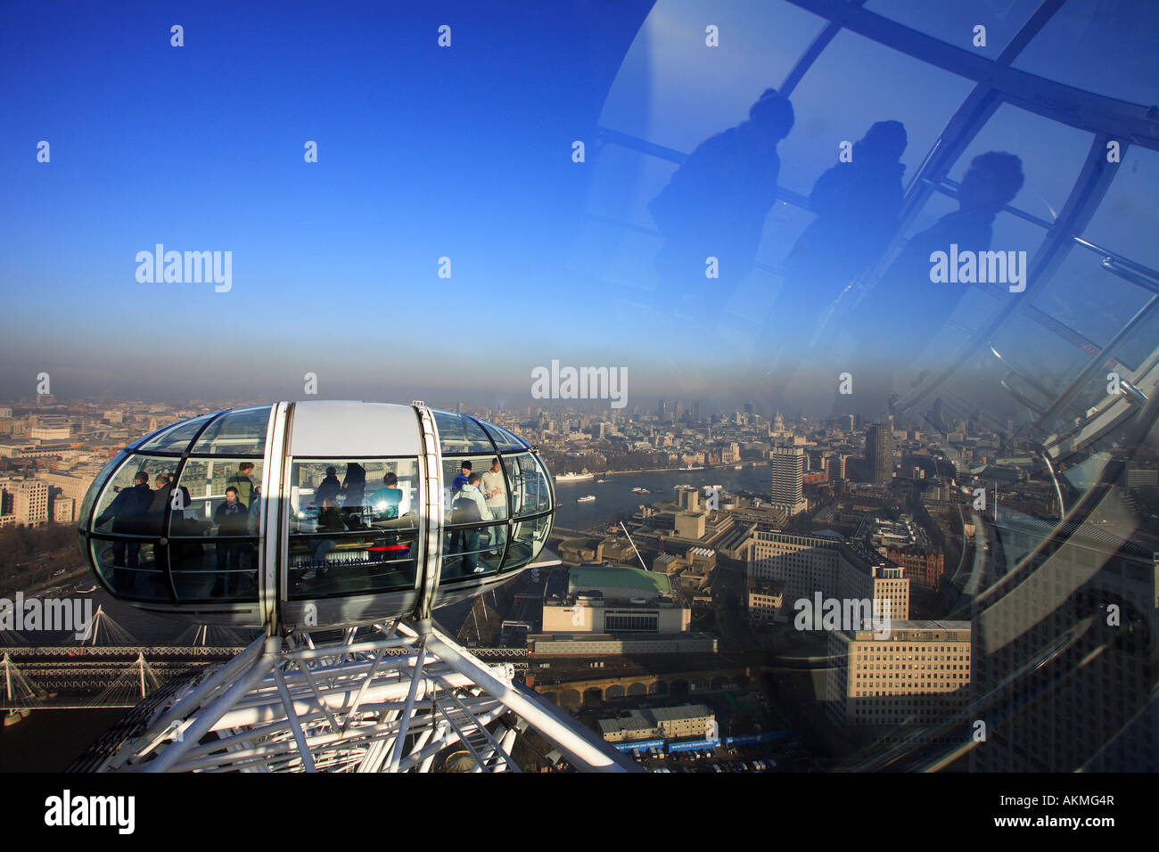 Regno Unito, Londra, vista su Londra e il Tamigi da Londra Big Eye Foto Stock