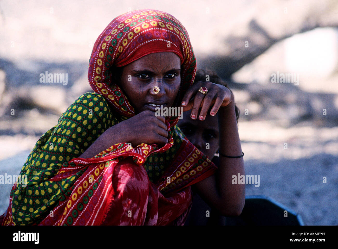 In Eritrea, Mar Rosso, Zula Bay, la madre e il bambino Foto Stock