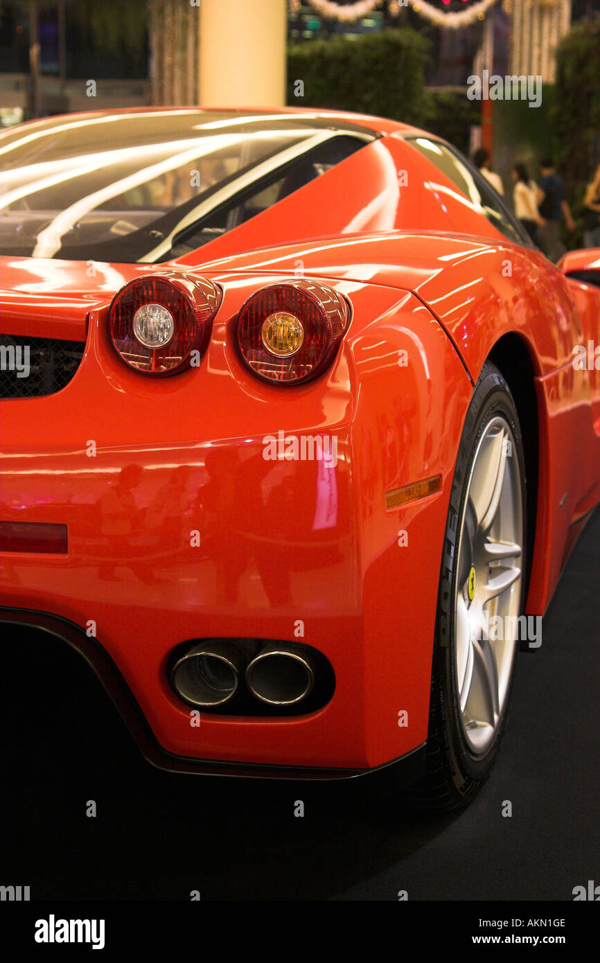 Ferrari Enzo angolo posteriore destro close up Foto Stock