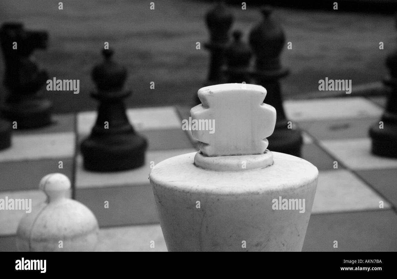 La scacchiera scacchiera harry potter intrattenimento bianco nero i lati opposti di opposizione attrazione controllo quadrati Foto Stock