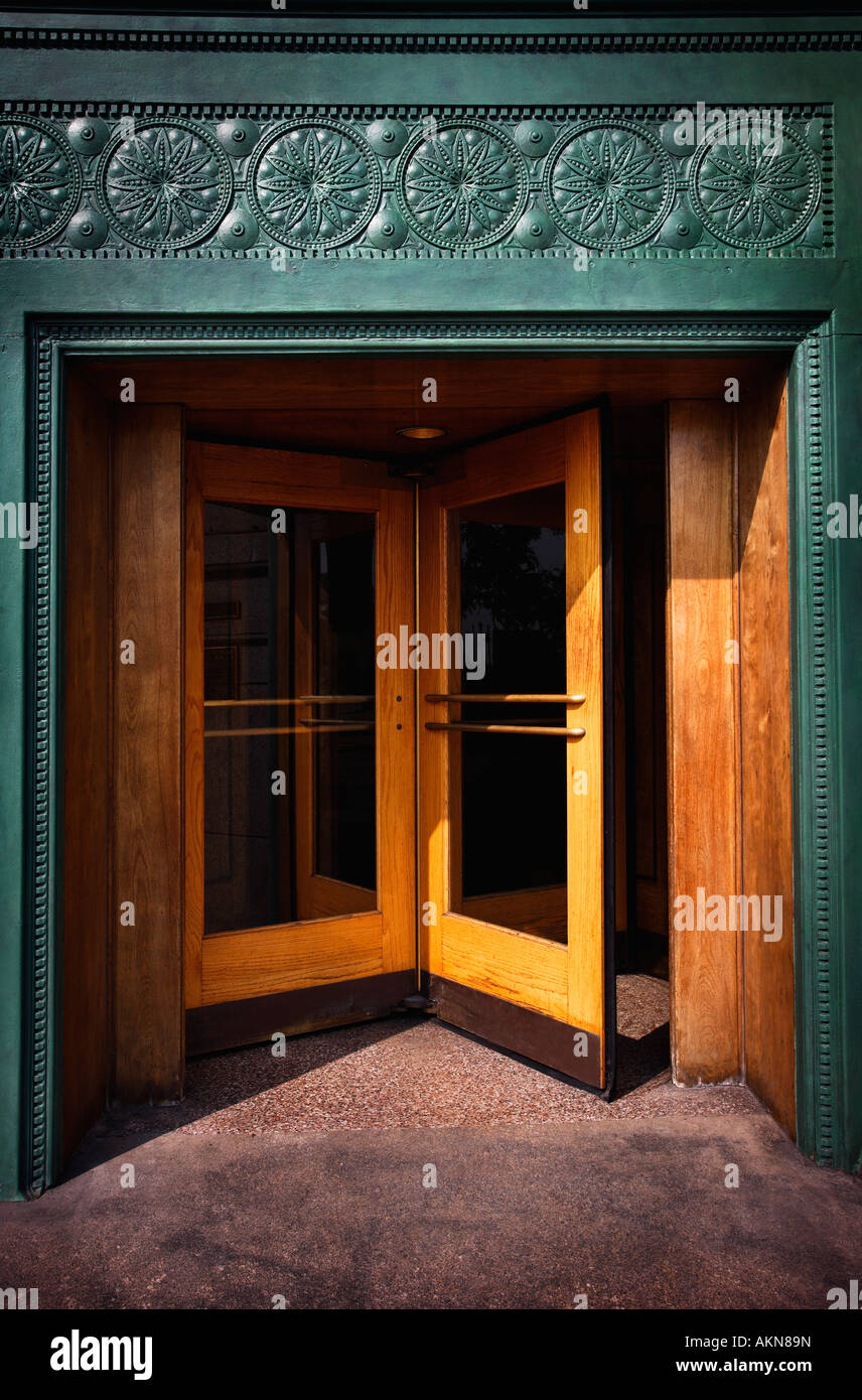 Una porta girevole Foto Stock