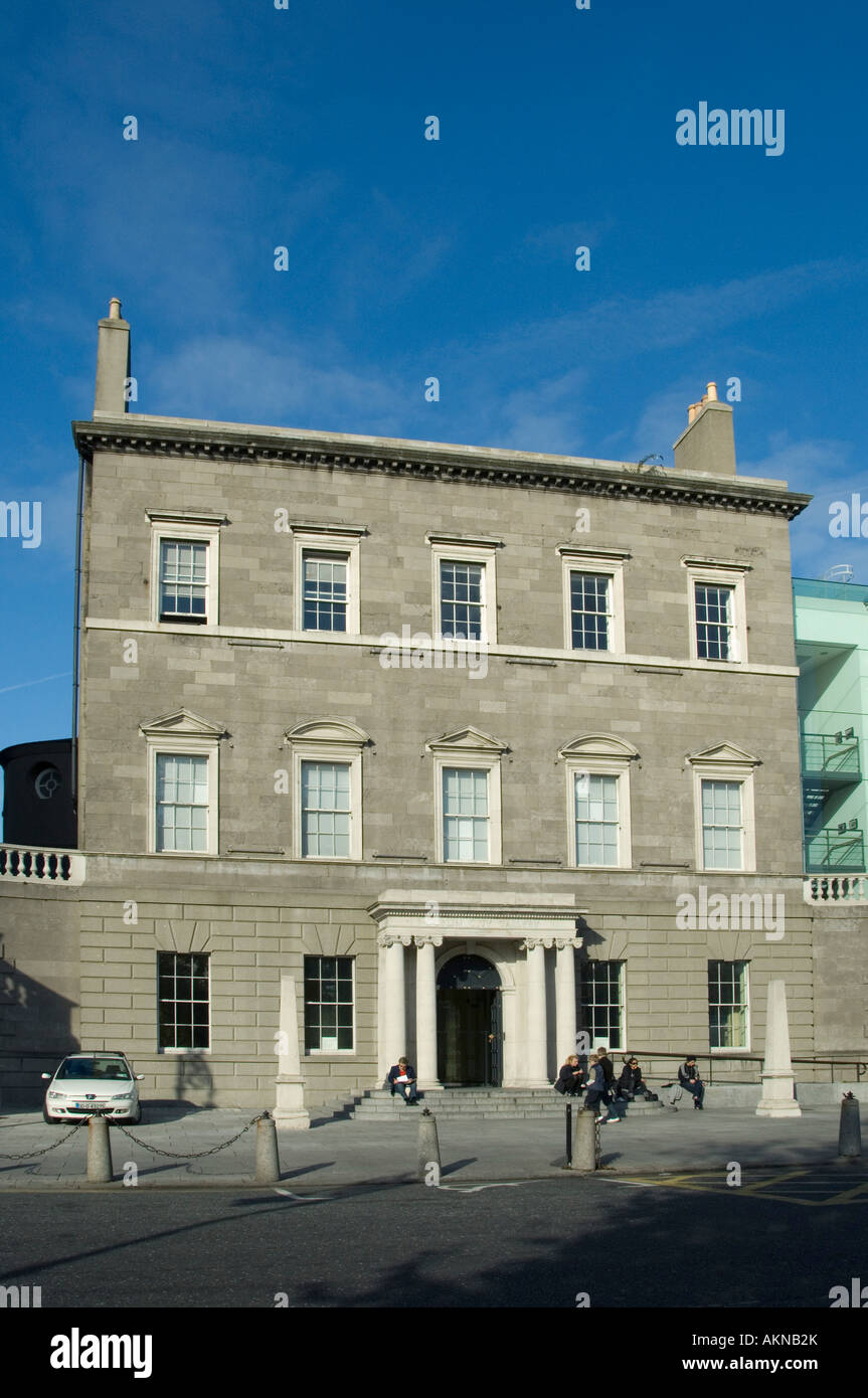 Dublin City Gallery la Hugh Lane visualizza l'arte moderna su Parnell Square Dublino Irlanda Foto Stock