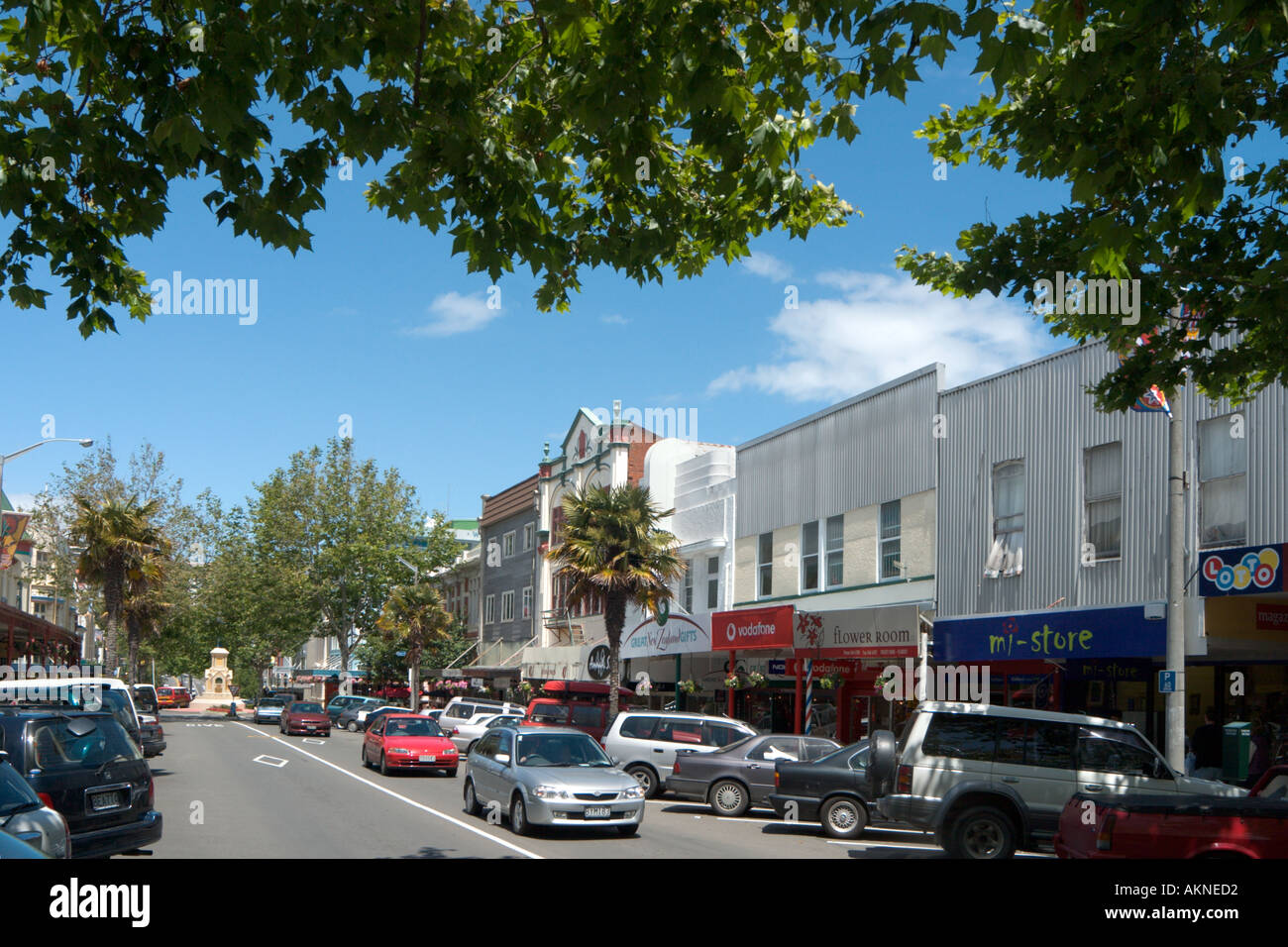 Victora Avenue nel centro della città di Wanganui, Isola del nord, Nuova Zelanda Foto Stock