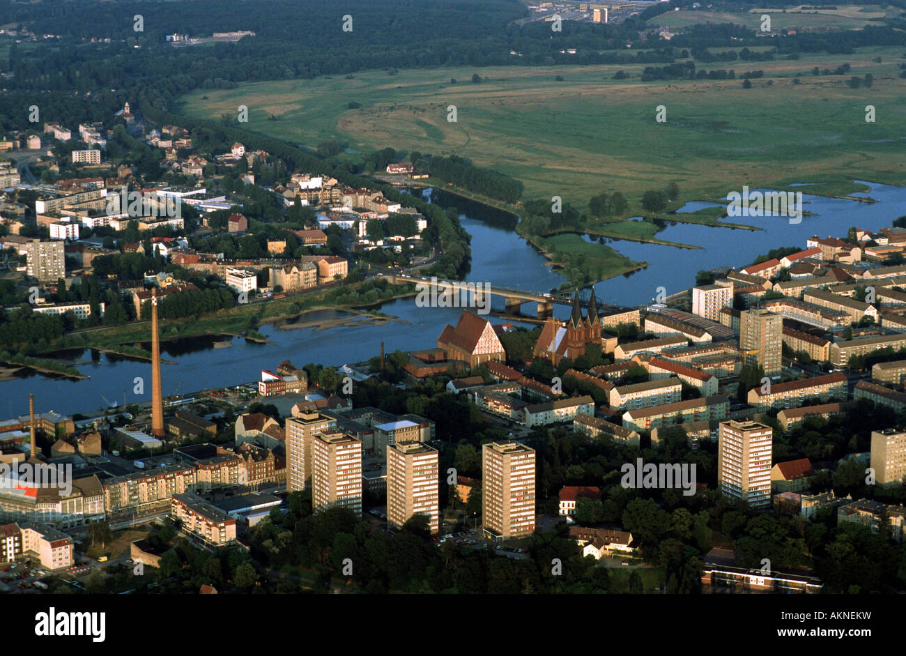 Vista aerea del confine fra Germania e Polonia sull'Oder tra Francoforte e Slubice Foto Stock