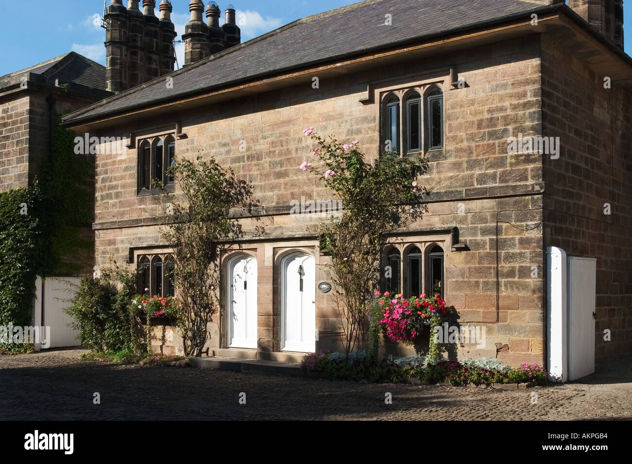 Cottage grazioso nel pittoresco villaggio di Ripley tra Harrogate e Ripon North Yorkshire Regno Unito Foto Stock