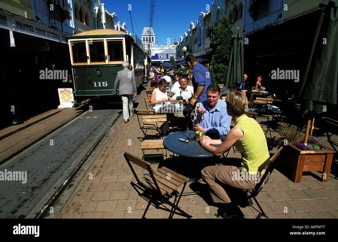 Christchurch città restaurata in tram in nuovo Regent Street Foto Stock