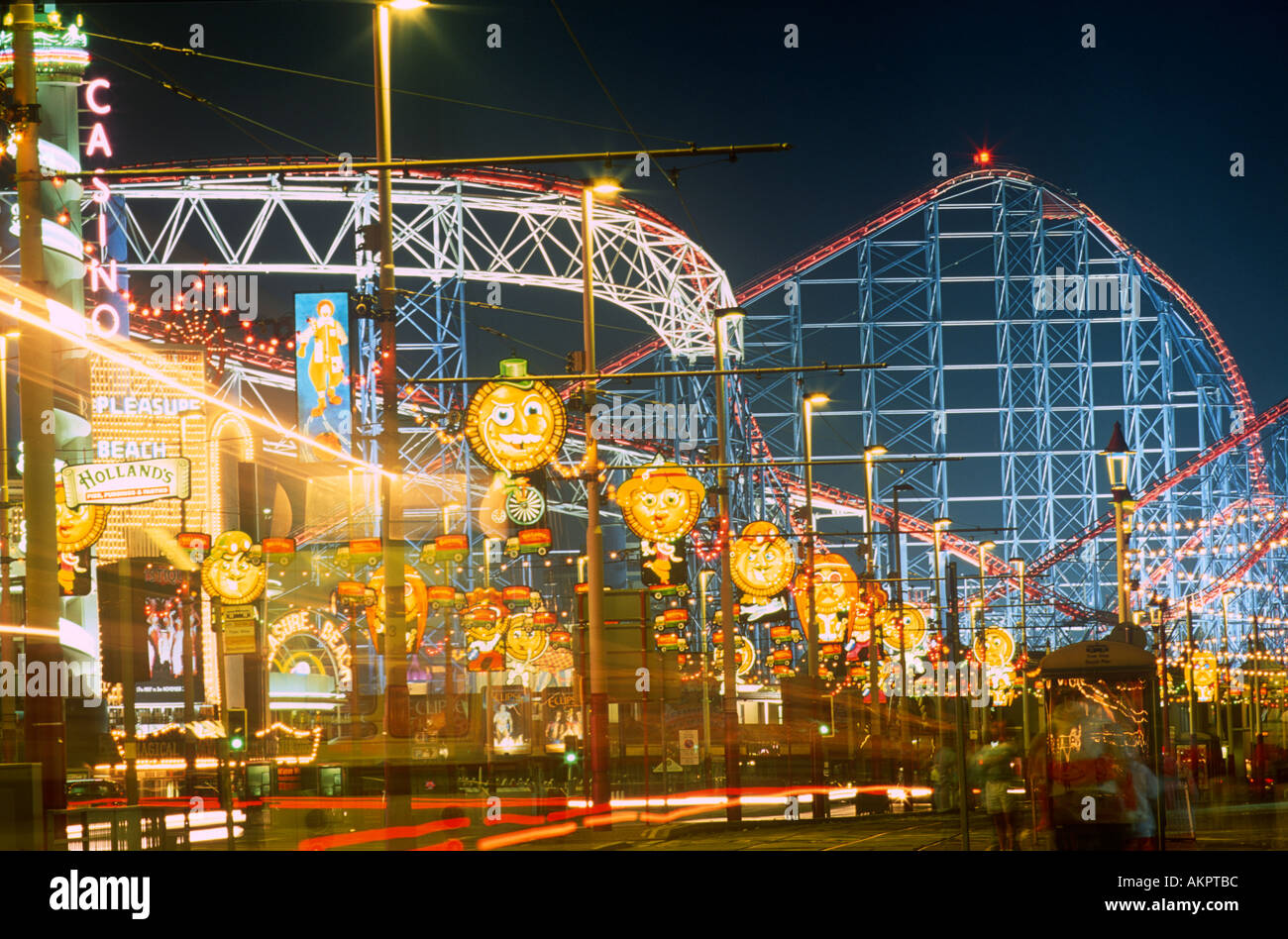 Fiera del divertimento luminarie Blackpool Inghilterra Foto Stock