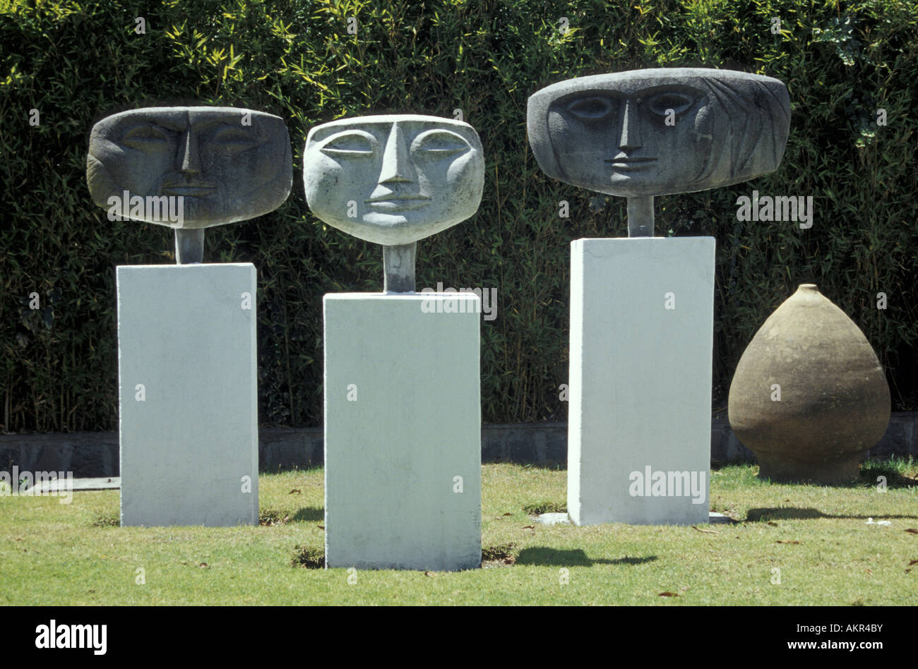 Sculture di artista ecuadoriano Oswaldo Guayasamin, Museo Guayasamin museum, Quito Ecuador Foto Stock