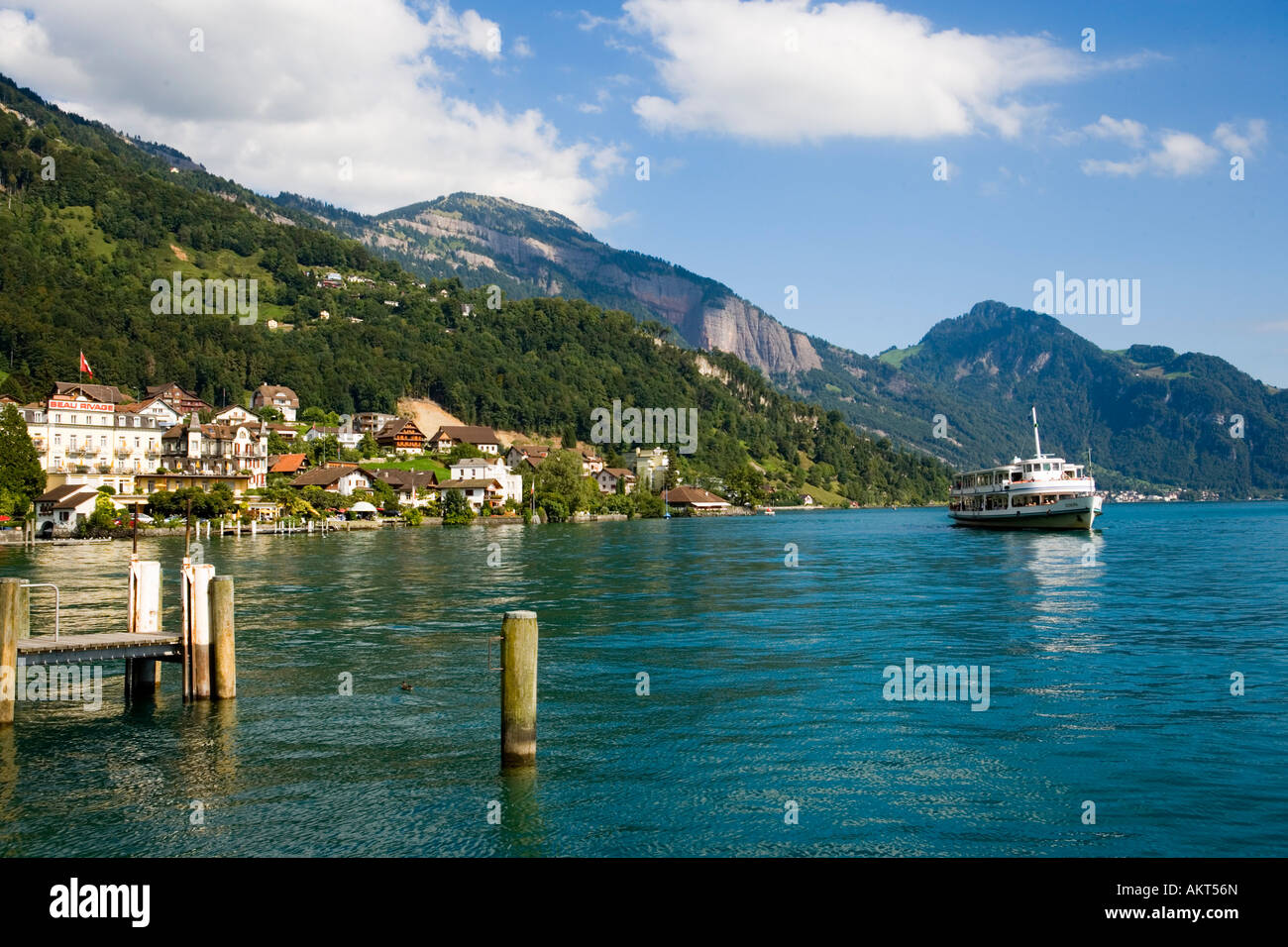 Navigazione sul lago di Lucerna. Svizzera Foto stock - Alamy