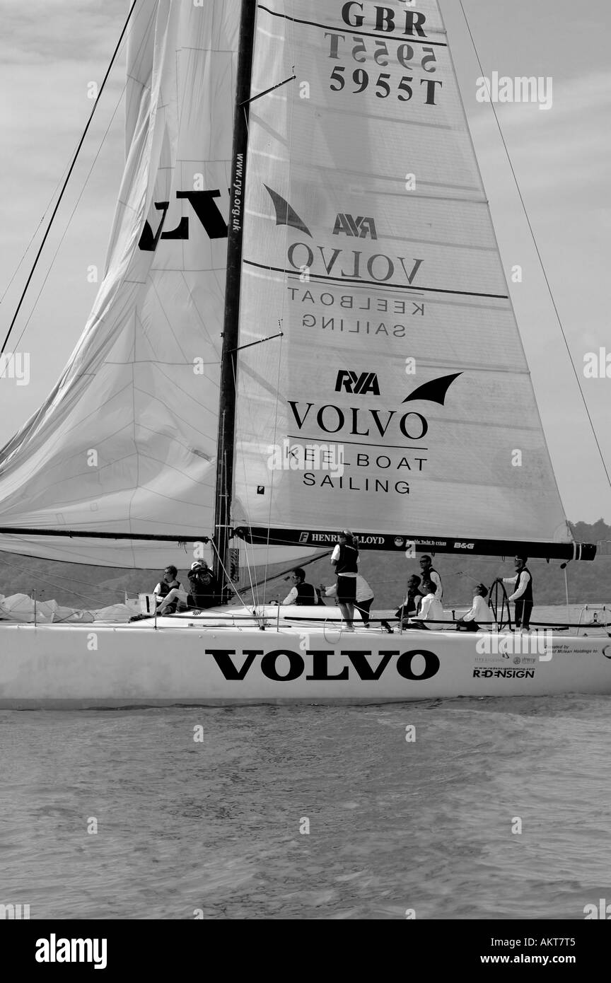 Cowes Week, Bianco e nero, Volvo Yacht, Cowers, Isola di Wight , Inghilterra, Regno Unito, GB. Foto Stock