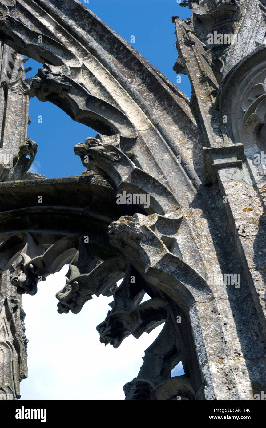 Chartres Francia, primo piano della cattedrale di Notre Dame, "Dettagli architettonici" "pietra intagliata" sulla cima della cattedrale "contrafforti volanti" Foto Stock