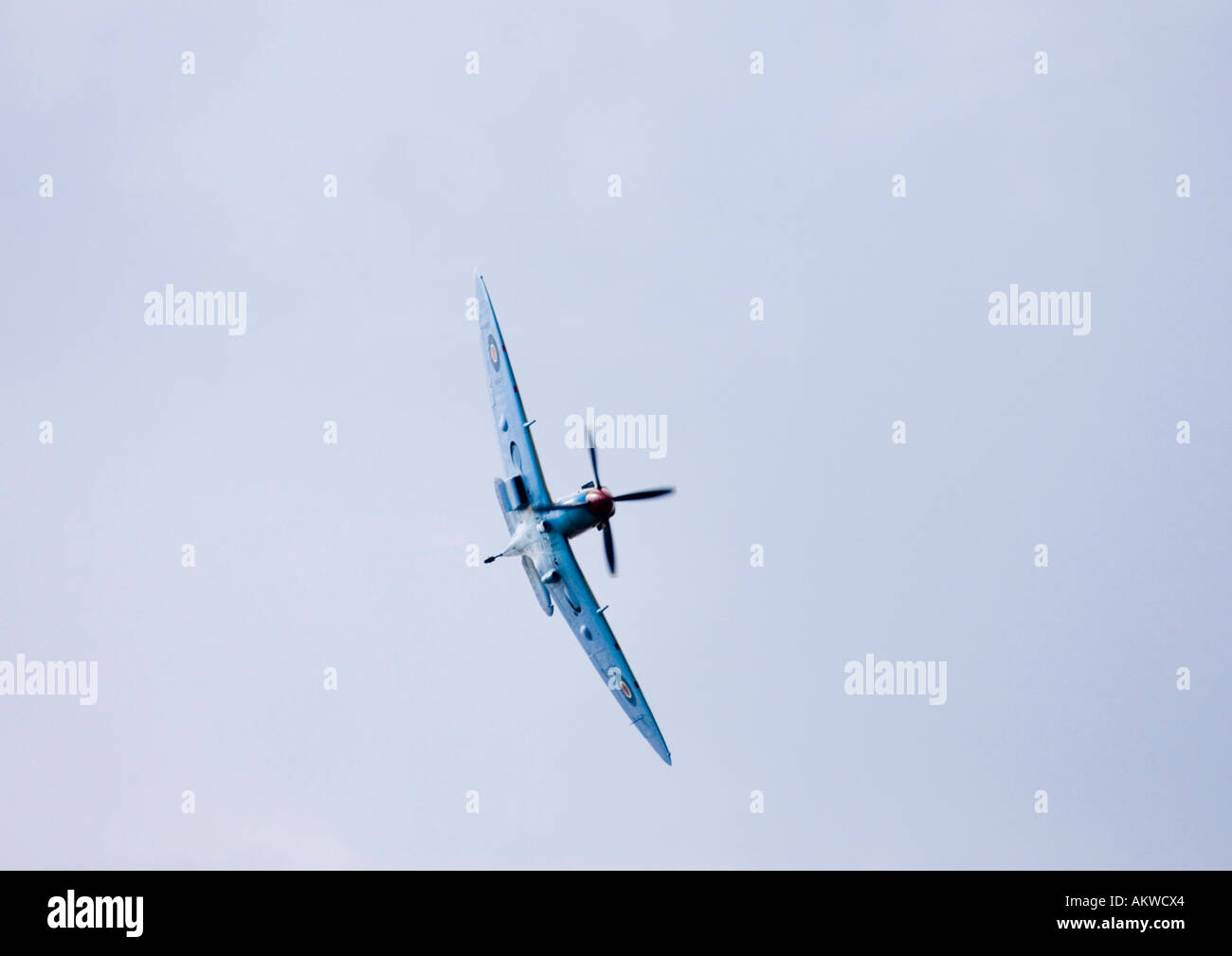 Spitfire degli aerei da caccia a Rougham airshow di agosto 2006 nel Suffolk, Regno Unito Foto Stock