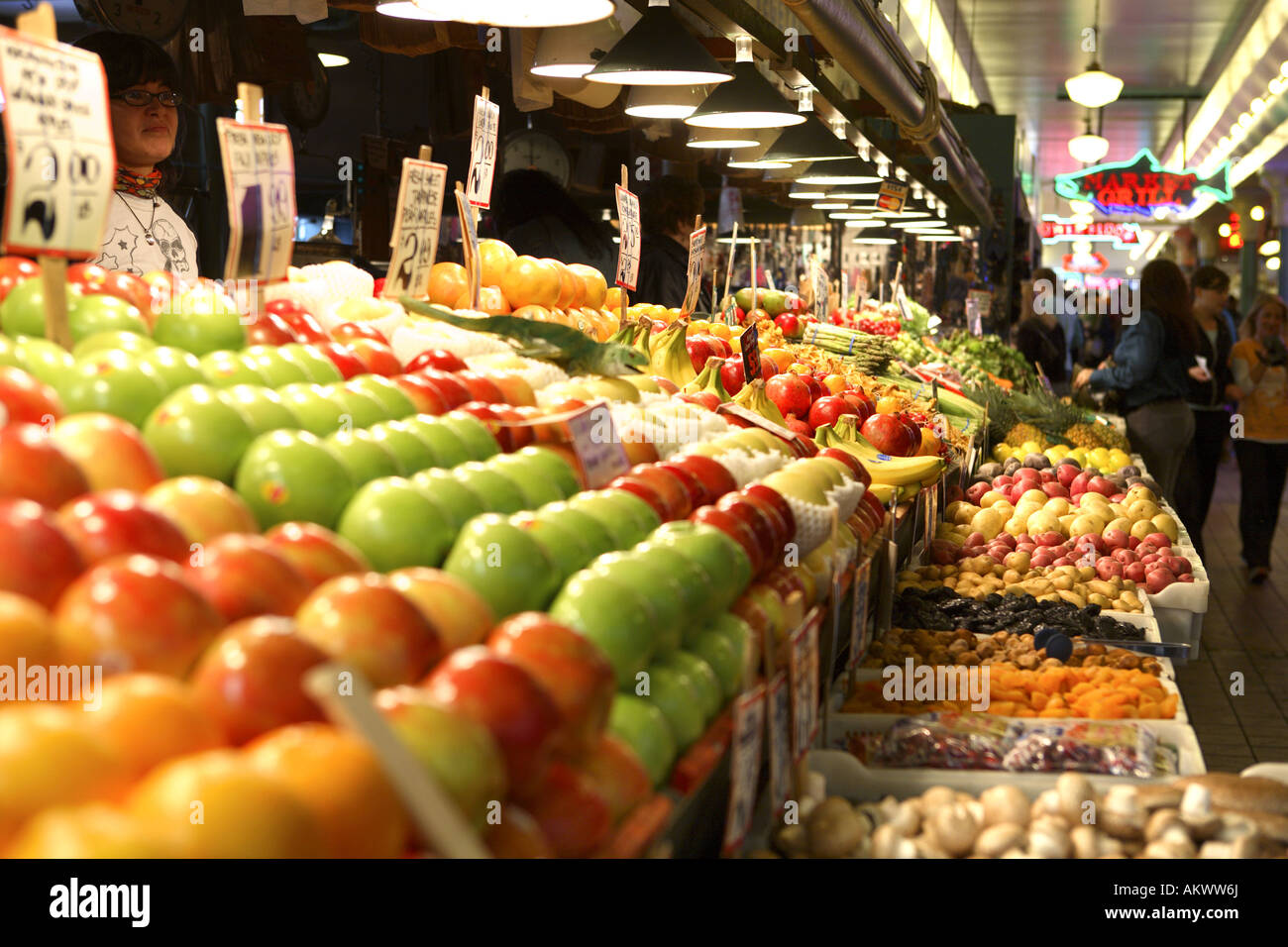 Prodotti freschi visualizzato in s Pike Place Market Seattle Foto Stock